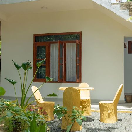 Lakru Home Stay Weligama Esterno foto
